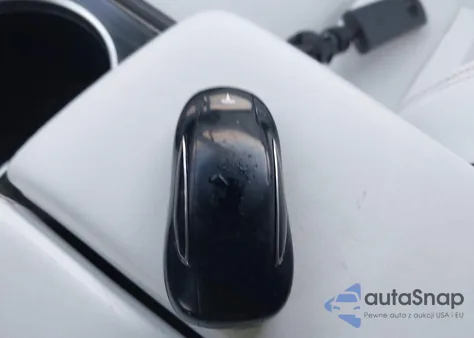 2016 Tesla Model X 75D/P100D/P90D из США, поврежденный, VIN 5YJXCBE44GFS00307